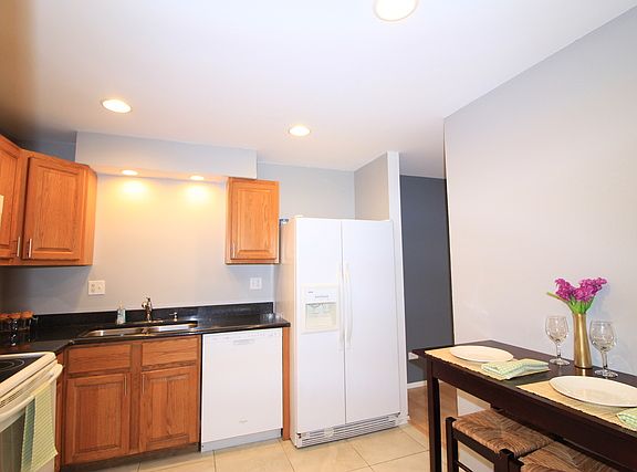 2nd image of 2300 Beau Monde Ln APT 101