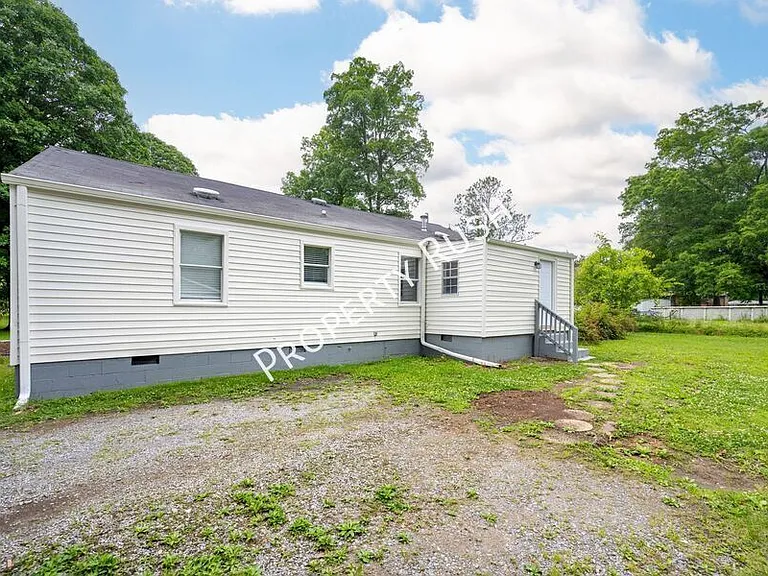 1524 Happy Valley Rd — Photo 22