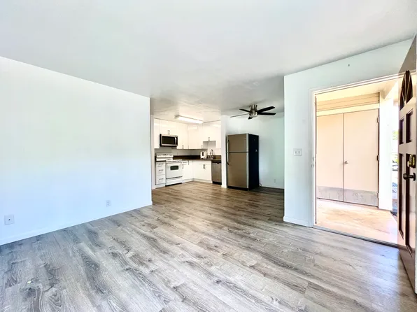 95-510 Wikao St APT E101, Mililani, HI 96789