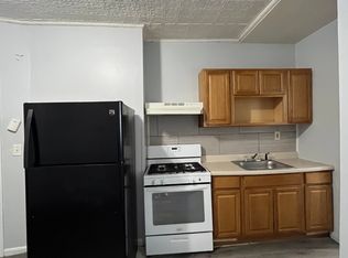 708 Broadway APT 2R, Bayonne, NJ 07002
