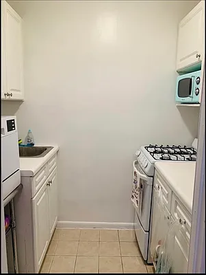 Rented by Prince Real Estate Associates LLC | media 13