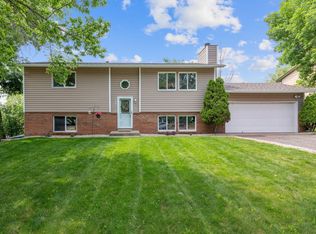 8296 Jasmine Ave S, Cottage Grove, MN 55016