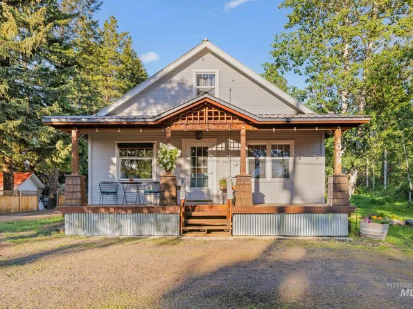 1009 N Mission St, McCall, ID 83638