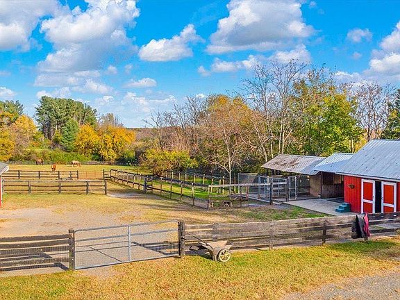 5th image of 23494 Village Rd