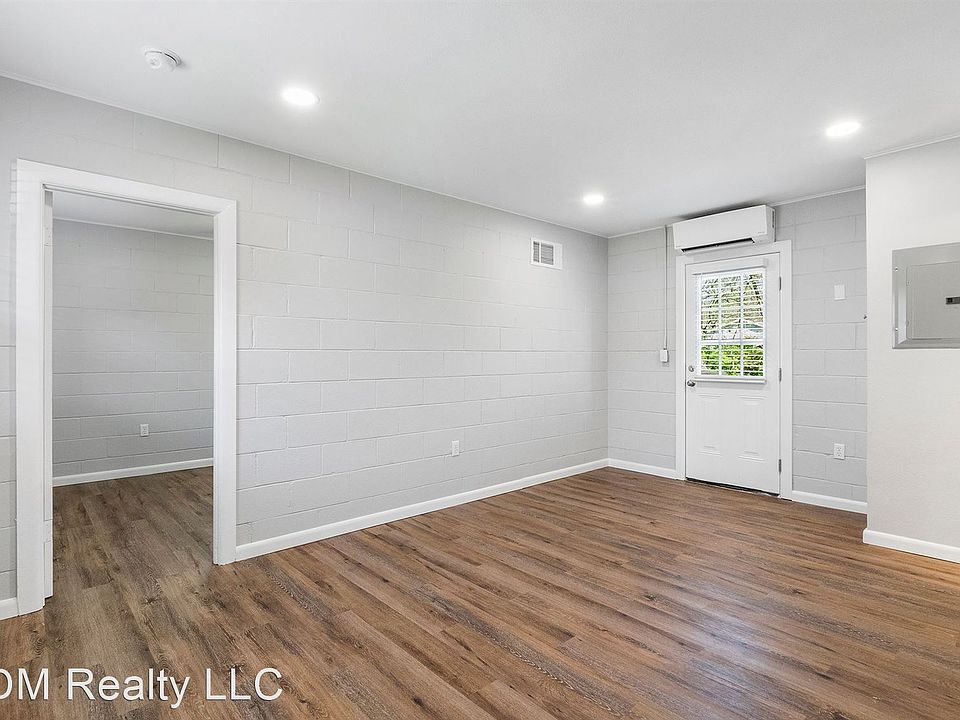 WASHINGTON AVE 310 S Washington Ave Fayetteville AR Zillow