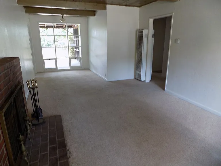 2537 Greta Pl — Photo 4