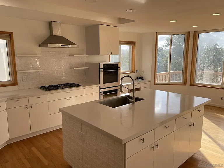 31598 Afton Farms Ln — Photo 10
