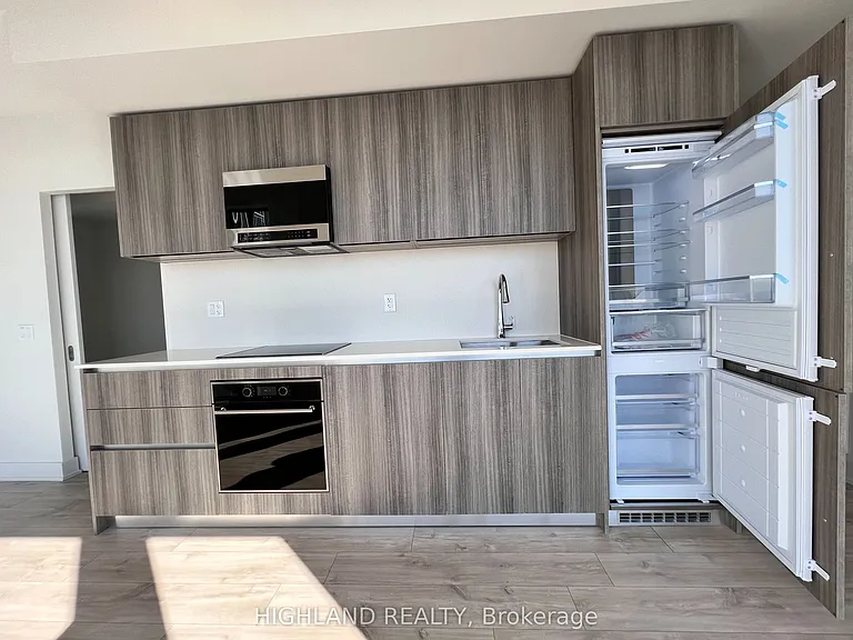 8 Cumberland St #3802 — Photo 19