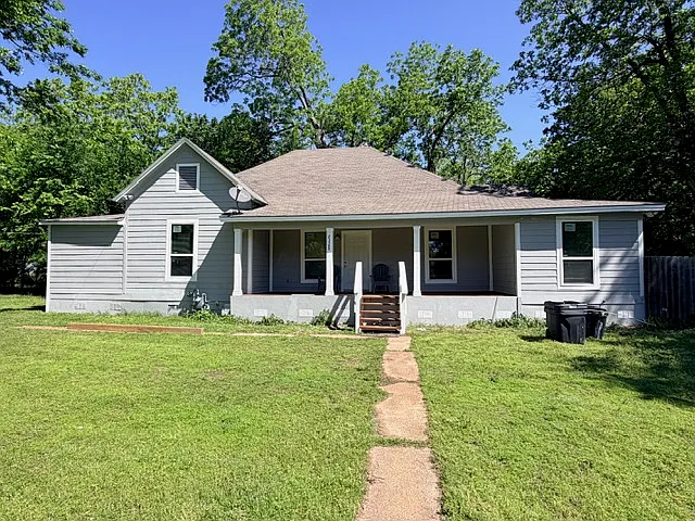 2328 W Sherman St — Photo 6