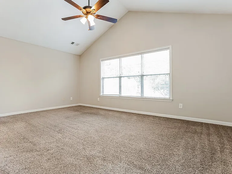 4259 Pentworth Ln NW — Photo 9