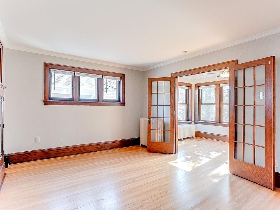 1st image of 1725 Laurel Ave #2