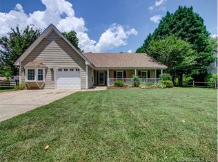 9310 Plashet Ln, Mint Hill, NC 28227