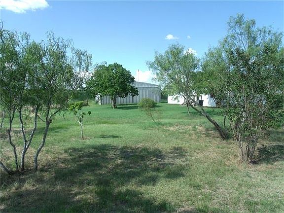 3rd image of 375 County Road 497