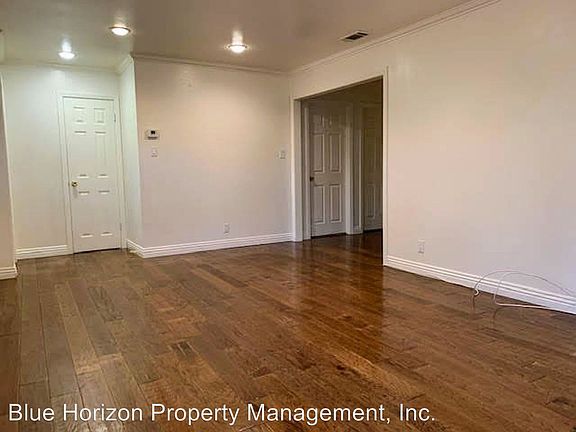 5th image of 1022 Arlington Ave