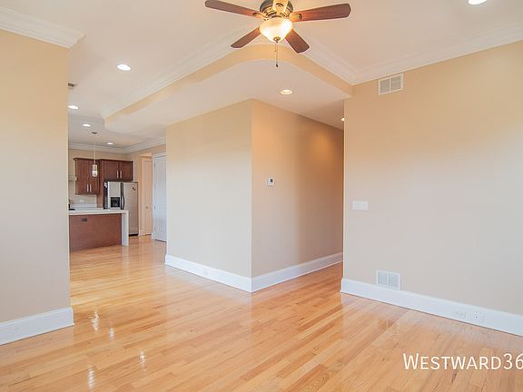 3rd image of 3718 N Wilton Ave APT 5