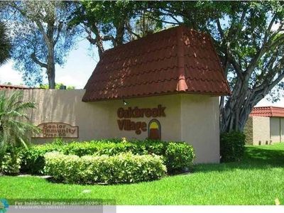 8100 SW 24th St APT 303, North Lauderdale, FL, 33068