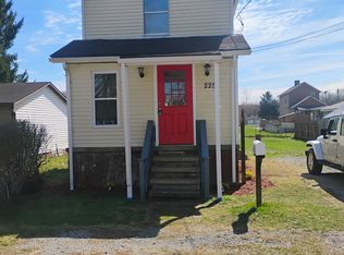 225 S Ashland Ave, New Castle, PA 16102