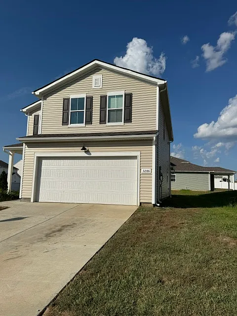 3 bed, 2.5 bath, 1922 sqft, $2,399 — Photo 1