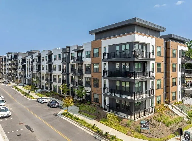 1400 Laurel Crossing Pkwy #2432 — Photo 17