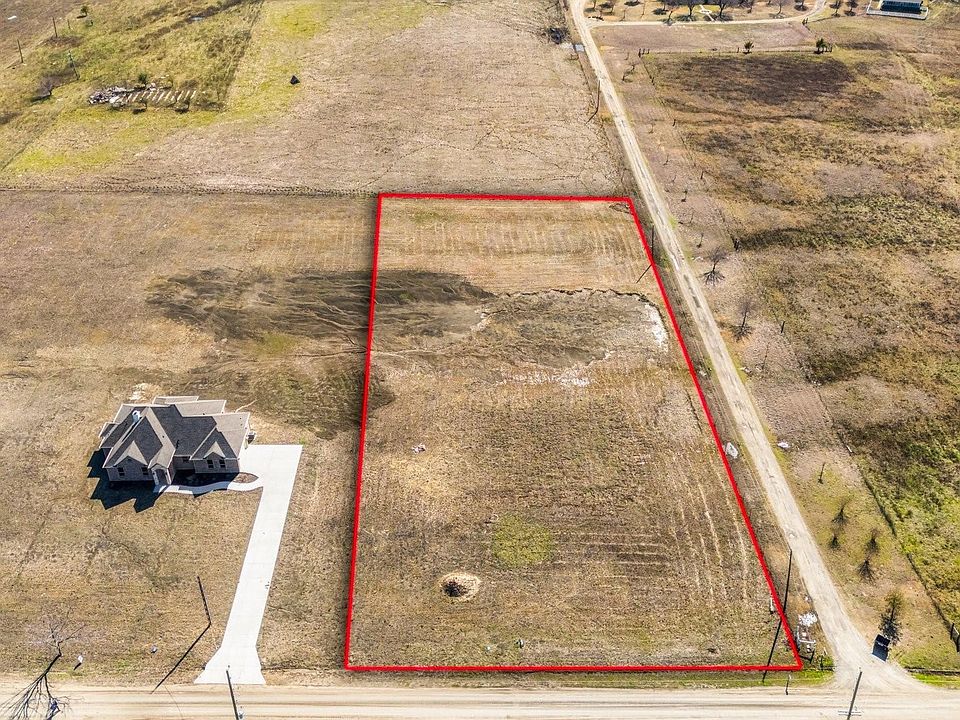 1st image of 946 County Road 4850