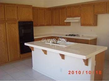 4th image of 1027 Yellow Marigold Ct