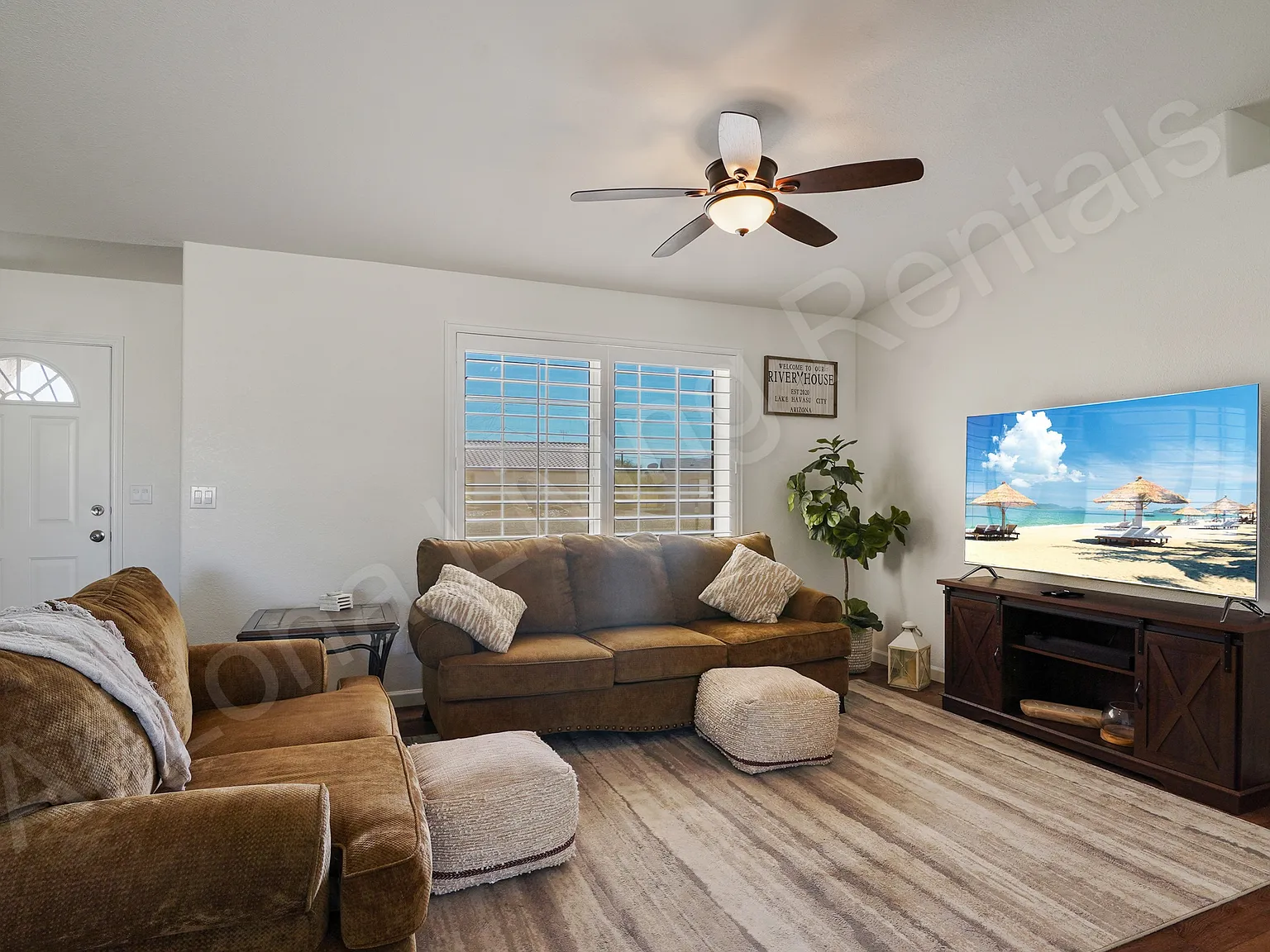 3 bed, 1317 sqft, $1,900 — Photo 4