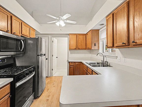 5th image of 46122 Reedgrass Ln