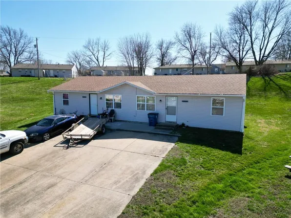 18842-44 E Wigwam Pl, Independence, MO 64056