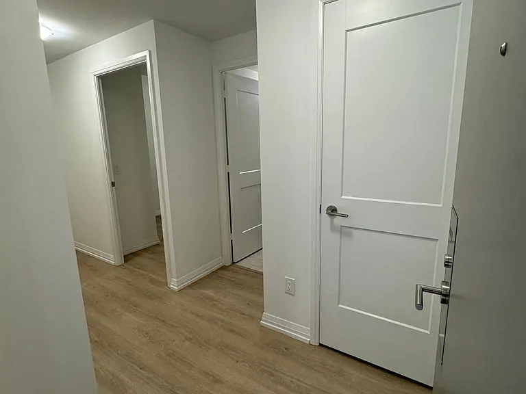 28 Widmer St #4028 — Photo 13