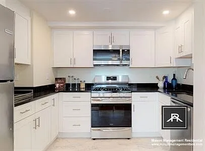 139 Glenville Ave #3