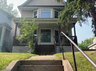 2327 W 11th St #1, Duluth, MN 55806