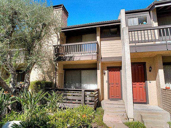 2nd image of 21821 Burbank Blvd Unit 153