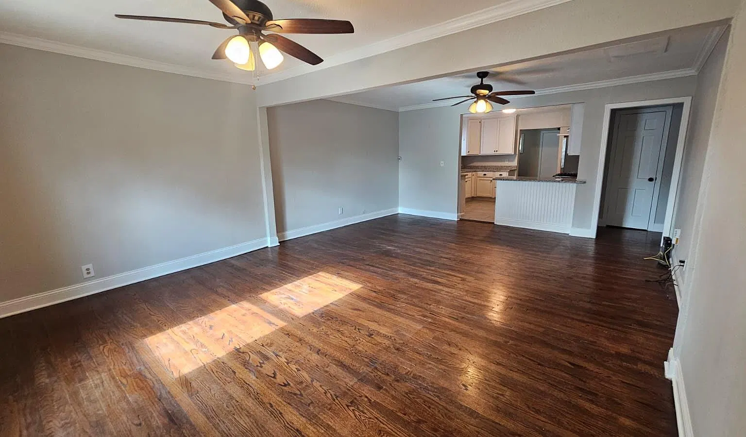 3 bed, 1.0 bath, 1178 sqft, $1,700 — Photo 4
