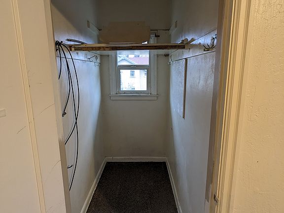 4th image of 636 S Palouse St #10