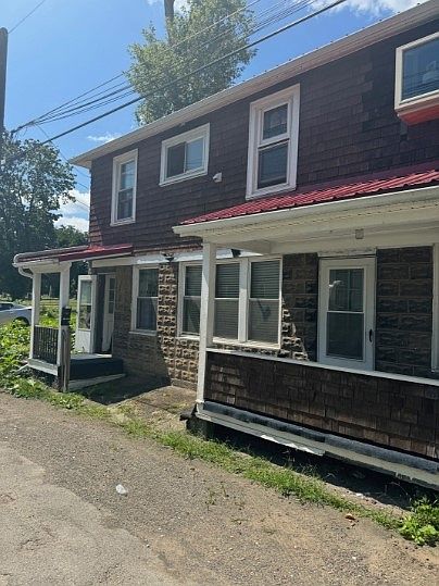 1st image of 214 5th Ave