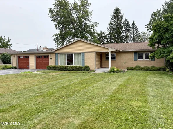 1445 Conneaut Ave, Bowling Green, OH 43402