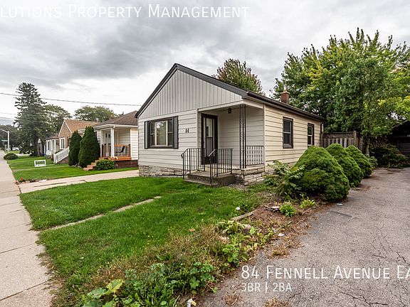 3rd image of 84 Fennell Ave E
