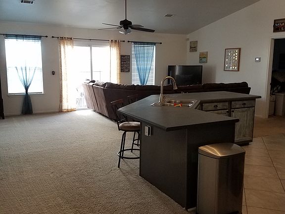 4th image of 317 W Bushy Hill Dr