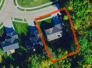 604 Magic Dr, Wentzville, MO 63385