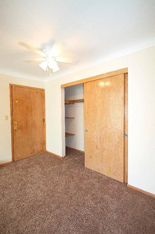 Lexlawn Apartments — Photo 4
