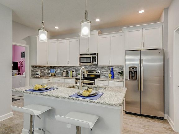 5th image of 11127 Cyrilla Woods Dr