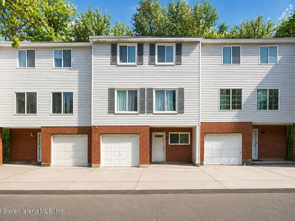 214 Ilyssa Way, Staten Island, NY 10312