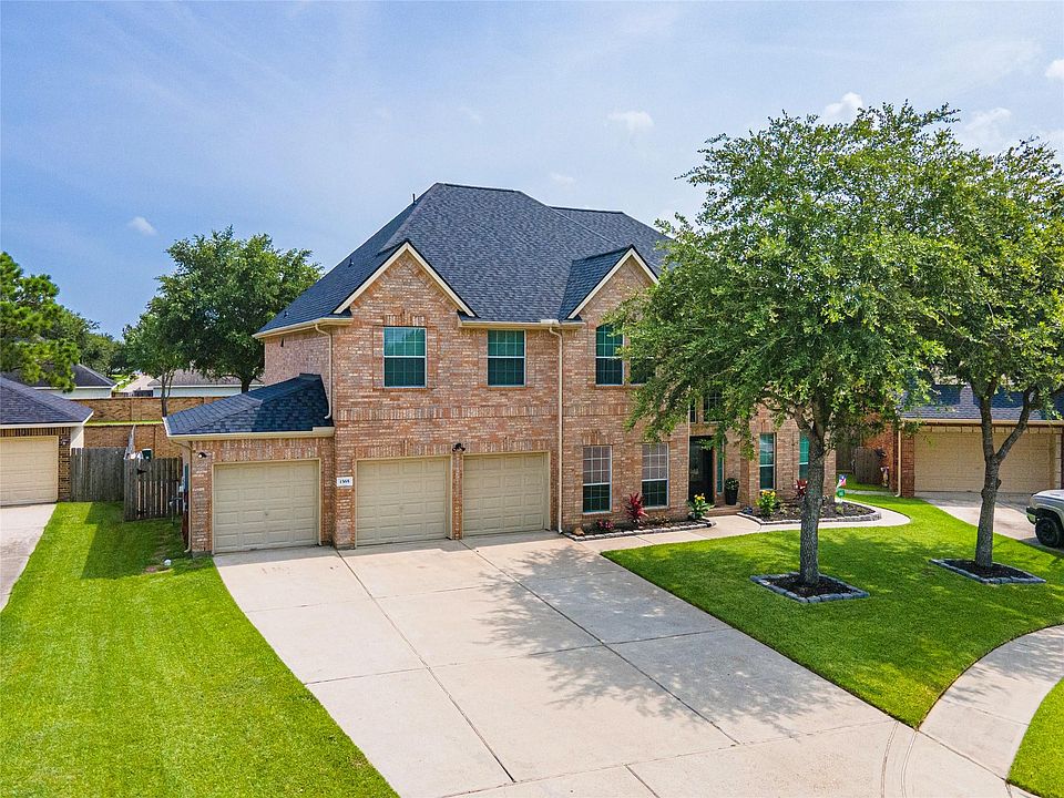 1st image of 1565 Segovia Dr
