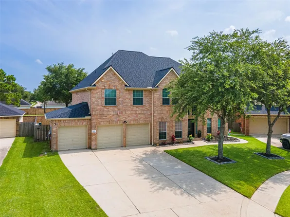 1565 Segovia Dr, League City, TX 77573