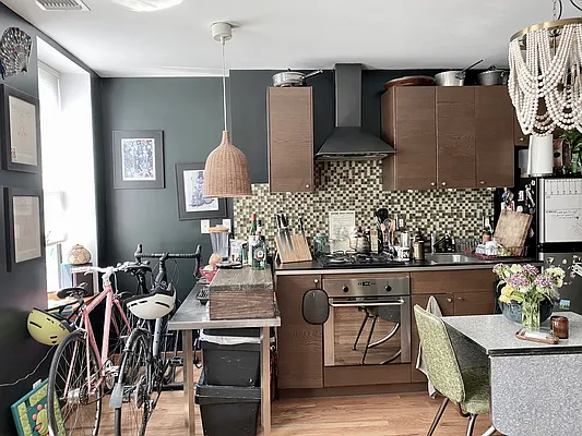 Rented by A P Realty Group NY LTD | media 16