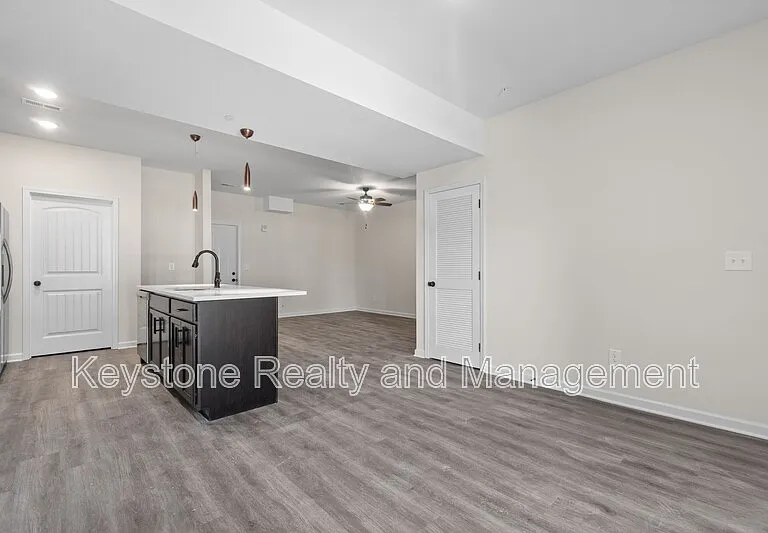 229 E. Johnson Circle — Photo 211