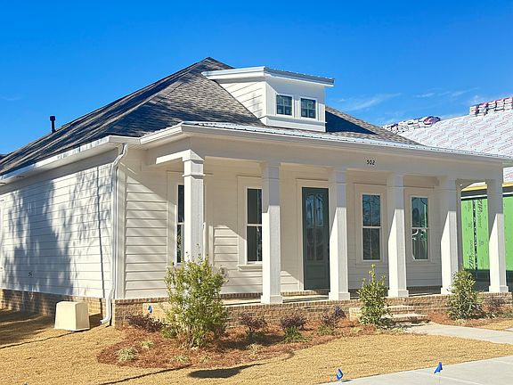 2nd image of 502 Lemongrass Ln
