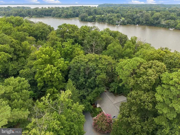 24050 Macs Ln, Worton, MD 21678