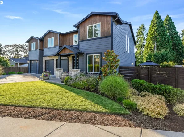 13585 SW Whitworth Ct, Beaverton, OR 97005