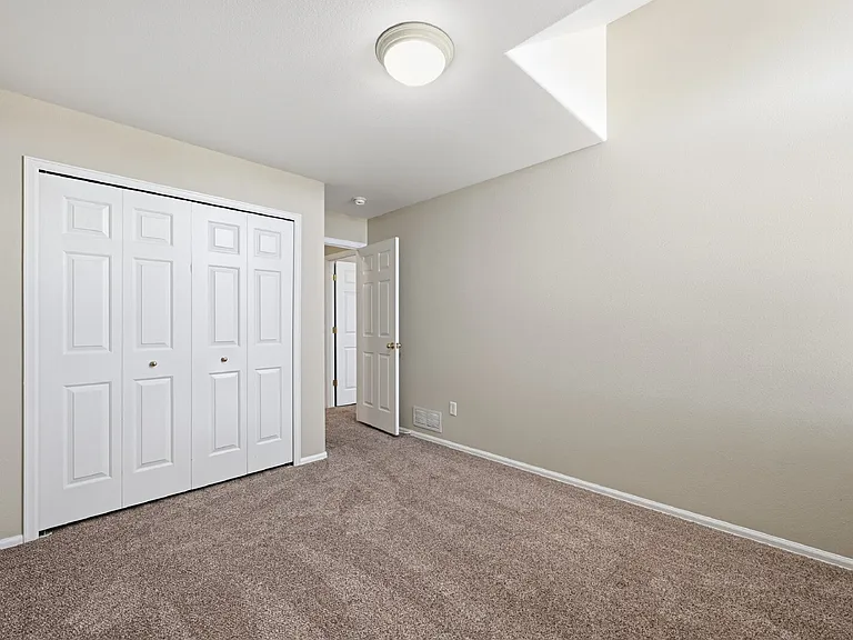 7338 Allens Park Dr — Photo 31
